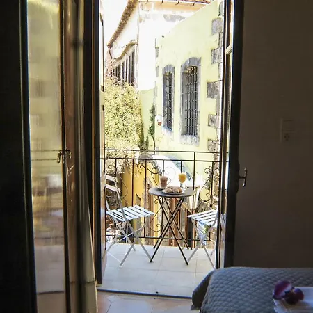 Apart-hotel Casa Dasyra 3*