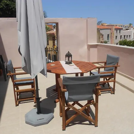 Casa Dasyra Aparthotel