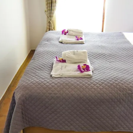 מלון דירות Casa Dasyra 3*