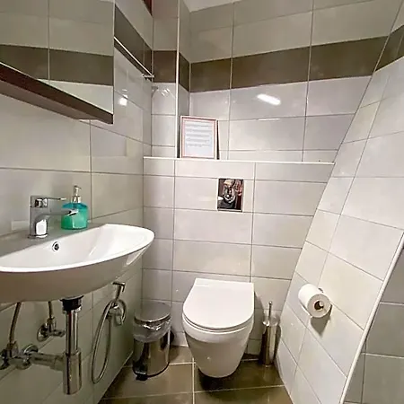 Casa Dasyra خانيا
