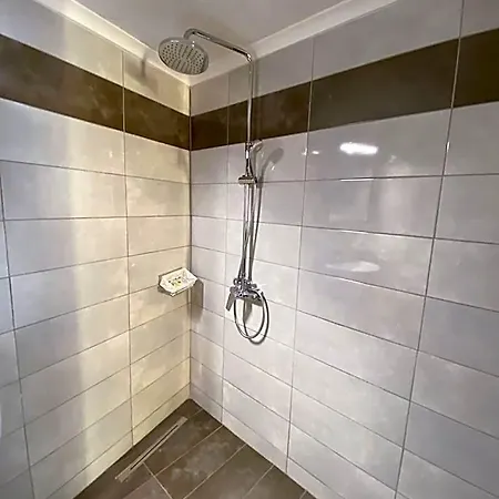 Casa Dasyra 3*