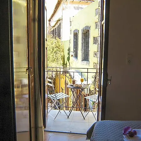 Casa Dasyra Aparthotel
